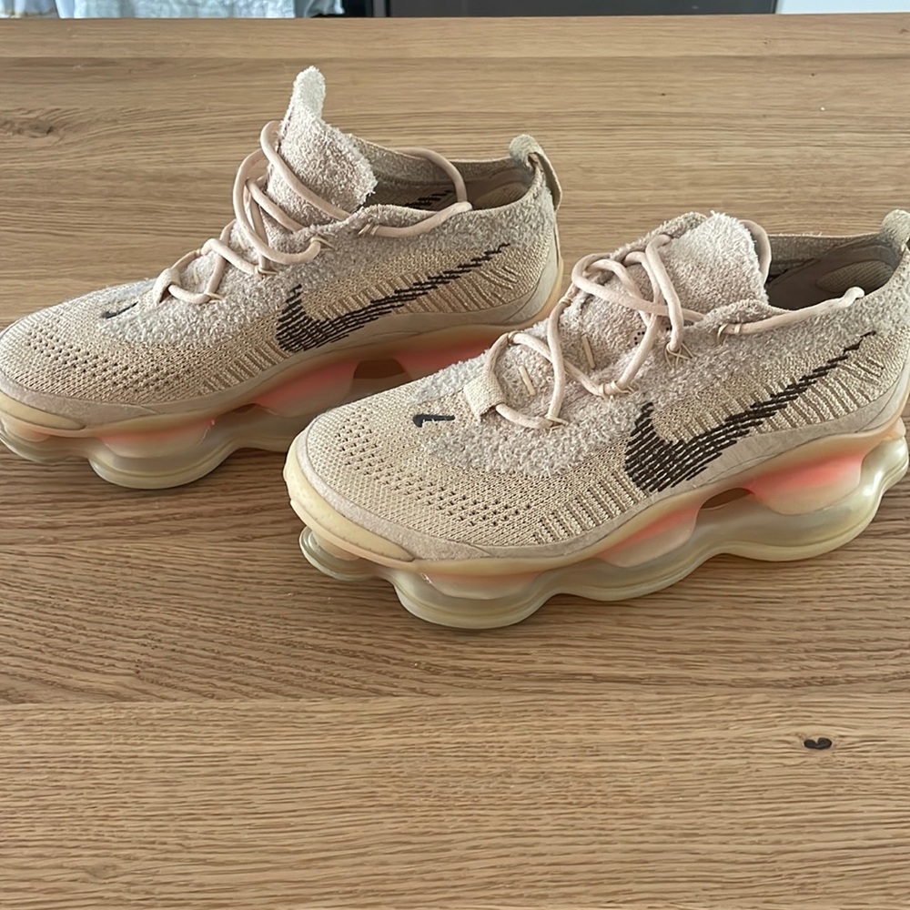 Nike Air Max Scorpion Flyknit Women's Shoes in size 7
